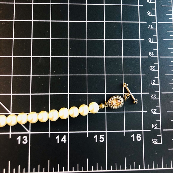 Vintage Ornate Deco Pearl Necklace & Rhinestone Crystal Earrings - Picture 6 of 16